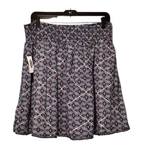NWT Old Navy gathered skirt. Blue/white/red print, lined, high waist.Size LG.